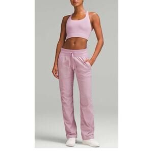 Lululemon LINED Dance Studio Mid-Rise jogger Pants
Rose Blush 4